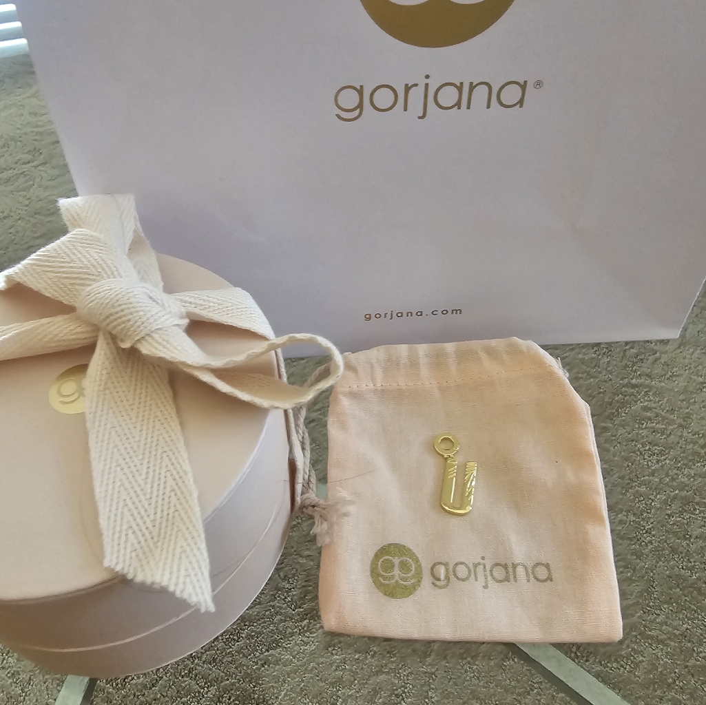 New Gorjana Charm 17$